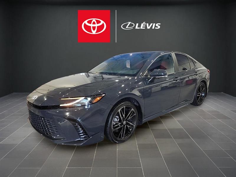 toyota Camry Hybrid 2025