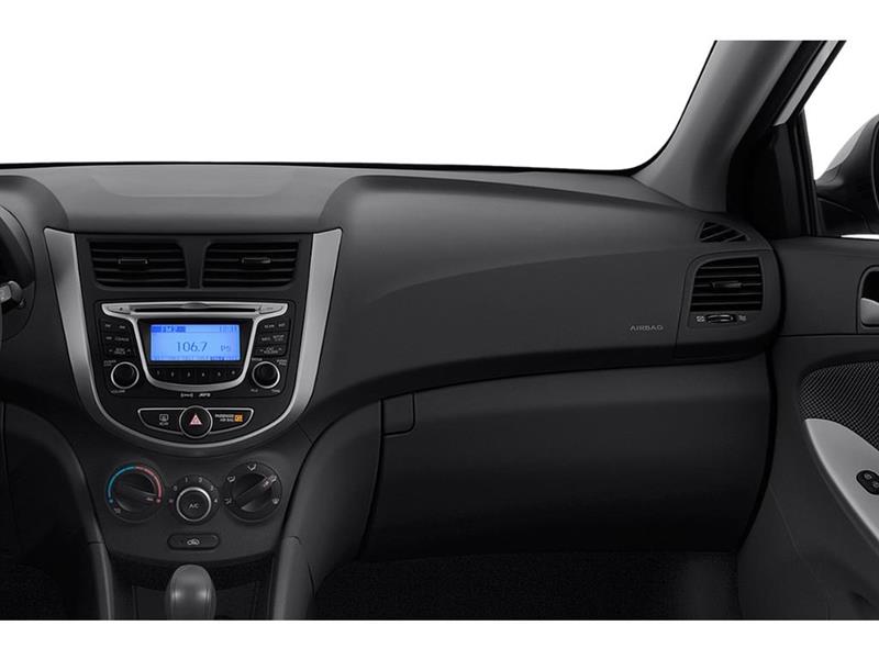hyundai Accent 2013 - 11