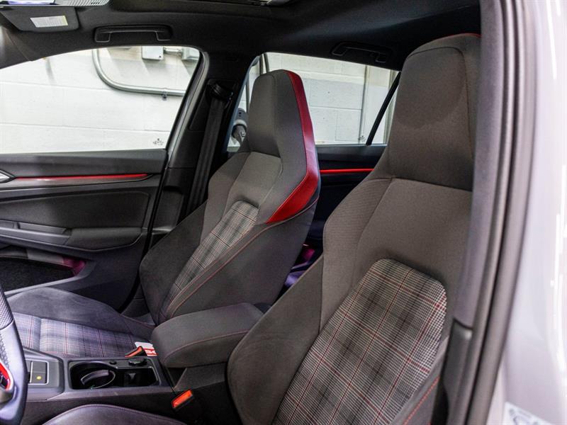 volkswagen Golf GTI 2022 - 22
