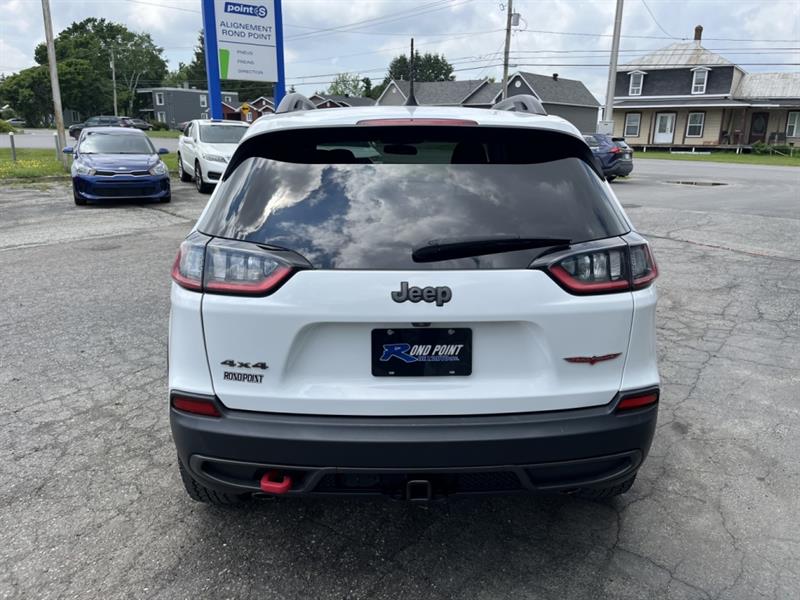 jeep Cherokee 2020 - 19