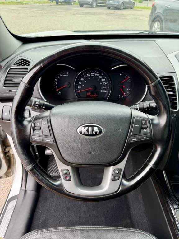 kia Sorento 2015 - 13