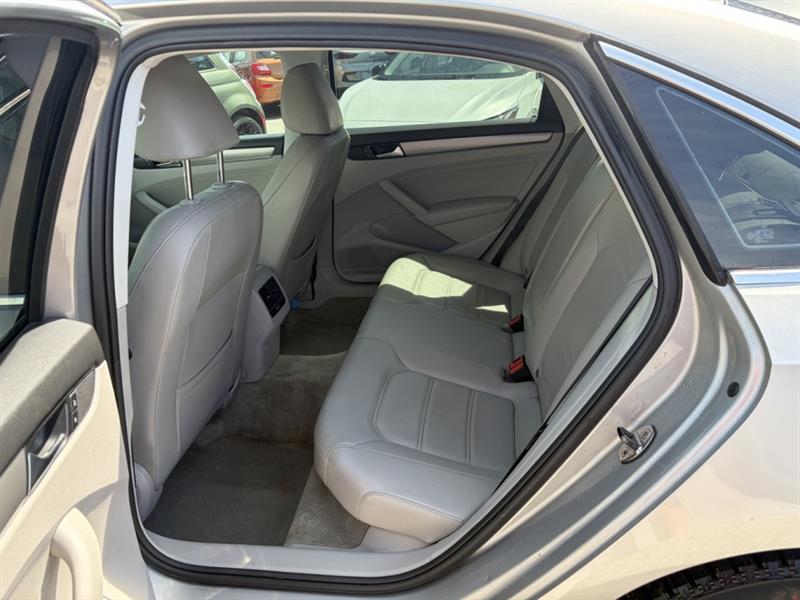 volkswagen Passat 2014 - 27