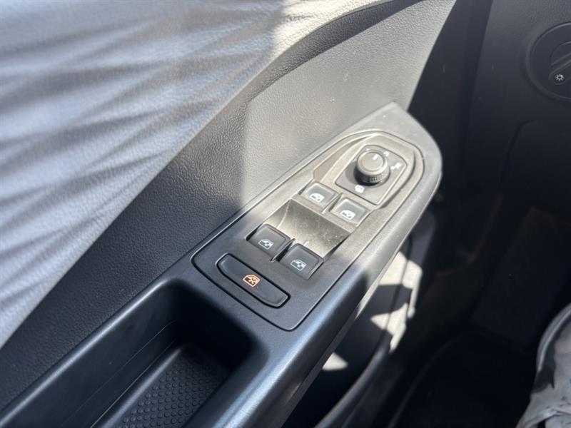 volkswagen Taos 2023 - 15