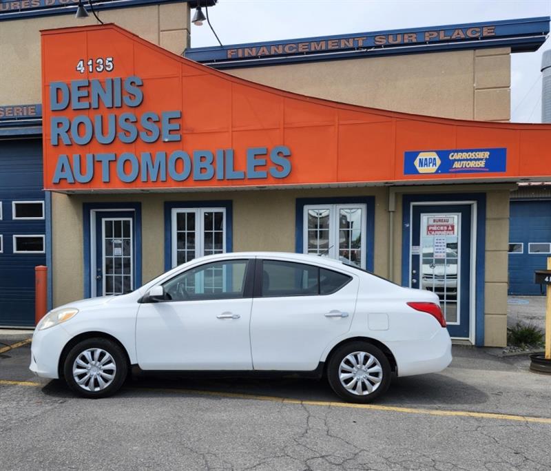 nissan Versa 2012