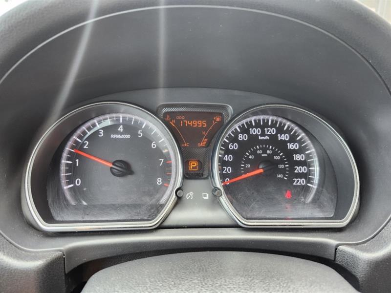 nissan Versa 2012 - 9