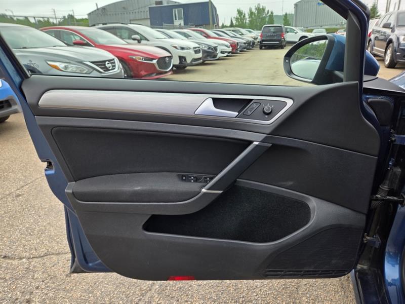 volkswagen Golf 2016 - 21
