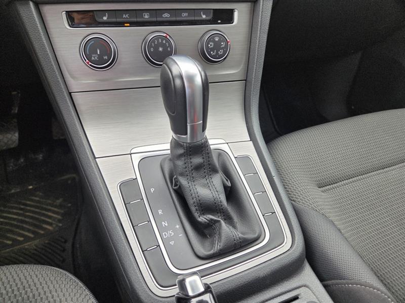 volkswagen Golf 2016 - 26