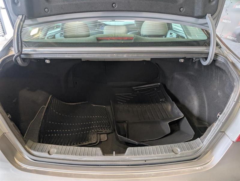 hyundai Sonata 2013 - 24