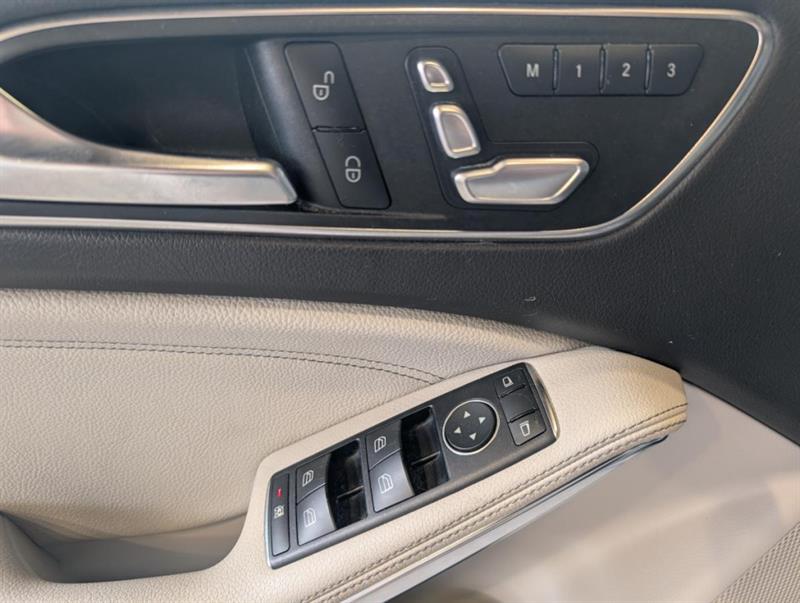 mercedes-benz GLA 2018 - 17