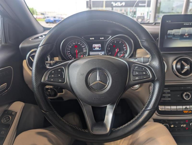 mercedes-benz GLA 2018 - 18