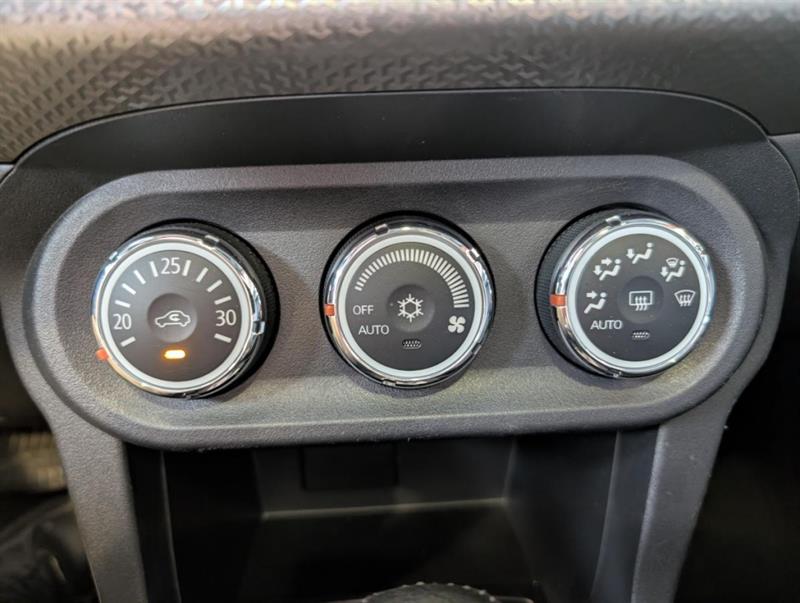 mitsubishi Lancer 2013 - 22