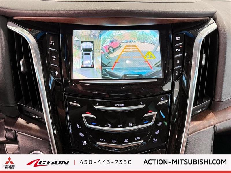 cadillac Escalade 2015 - 21