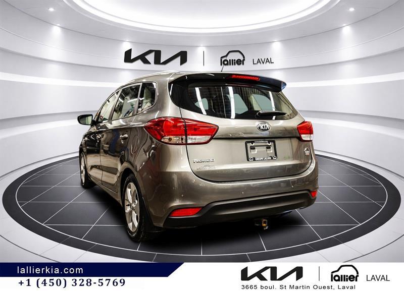 2016 Kia Rondo - Image 8