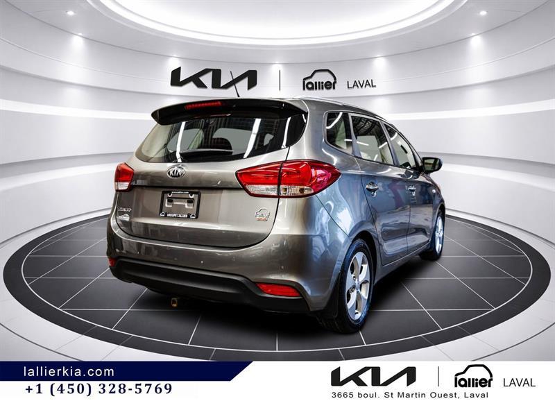 2016 Kia Rondo - Image 10