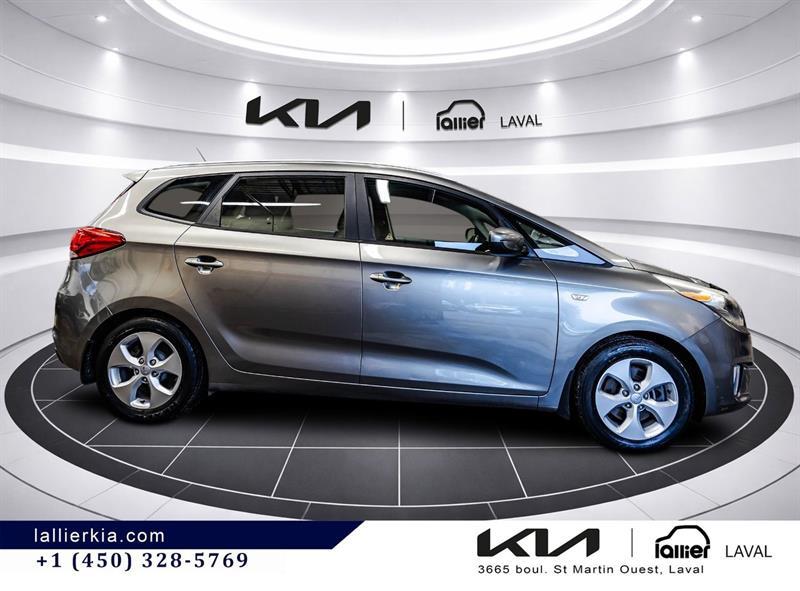 2016 Kia Rondo - Image 11