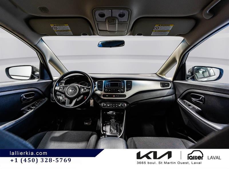 2016 Kia Rondo - Image 13