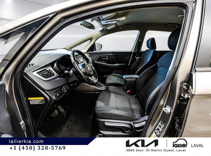 2016 Kia Rondo - Image 15