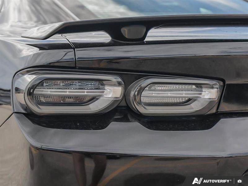 chevrolet Camaro 2019 - 25