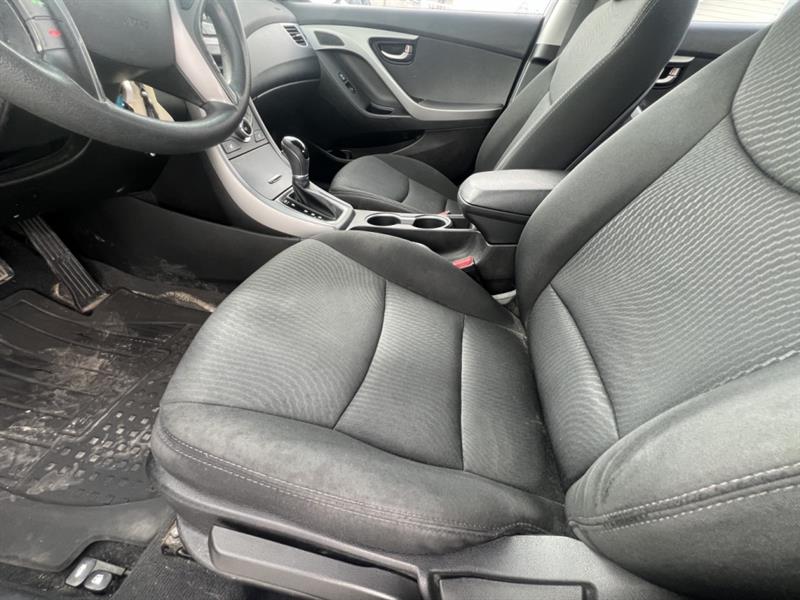 hyundai Elantra 2015 - 19