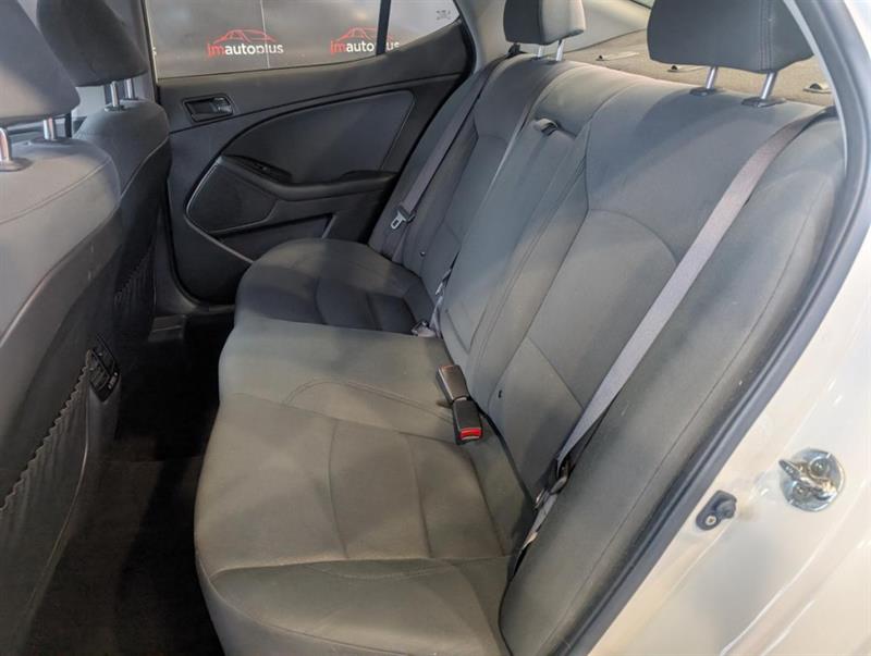 kia Optima 2015 - 26