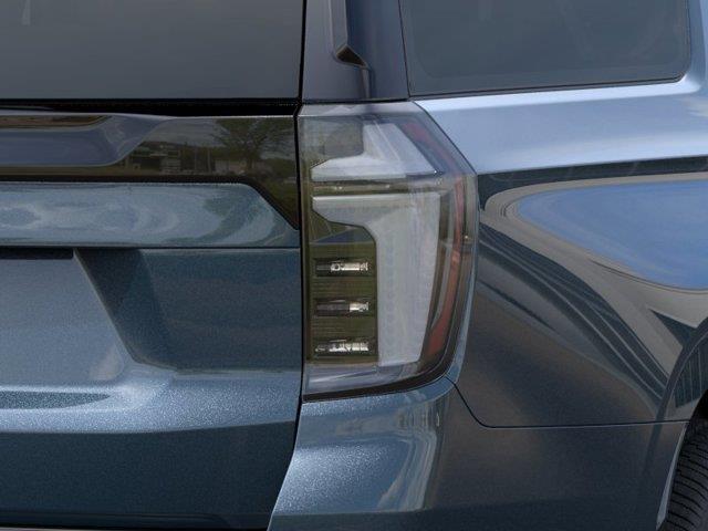 chevrolet Suburban 2026 - 11