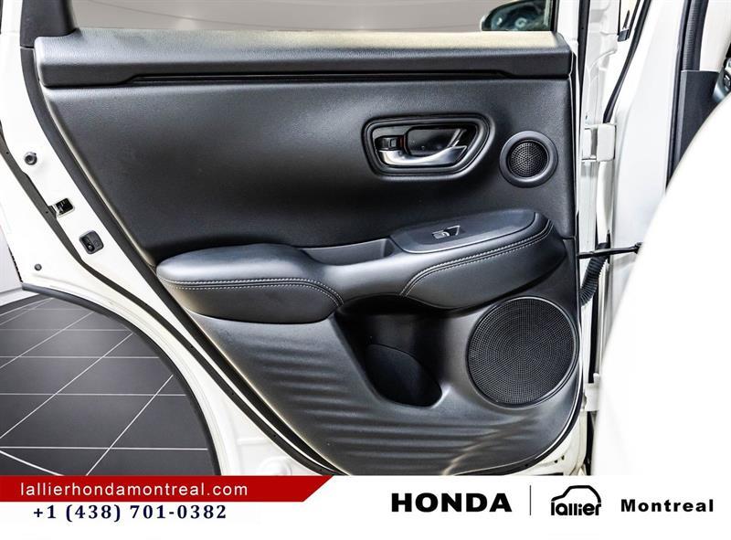 2025 Honda HR-V - Image 12
