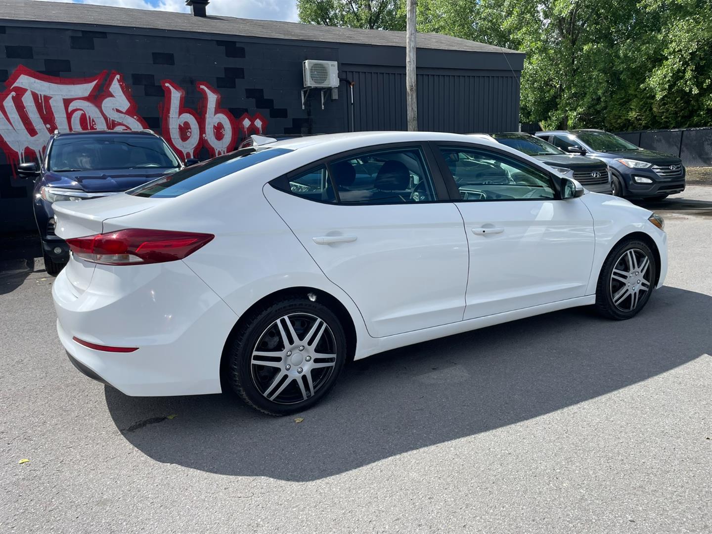 hyundai Elantra 2017 - 2