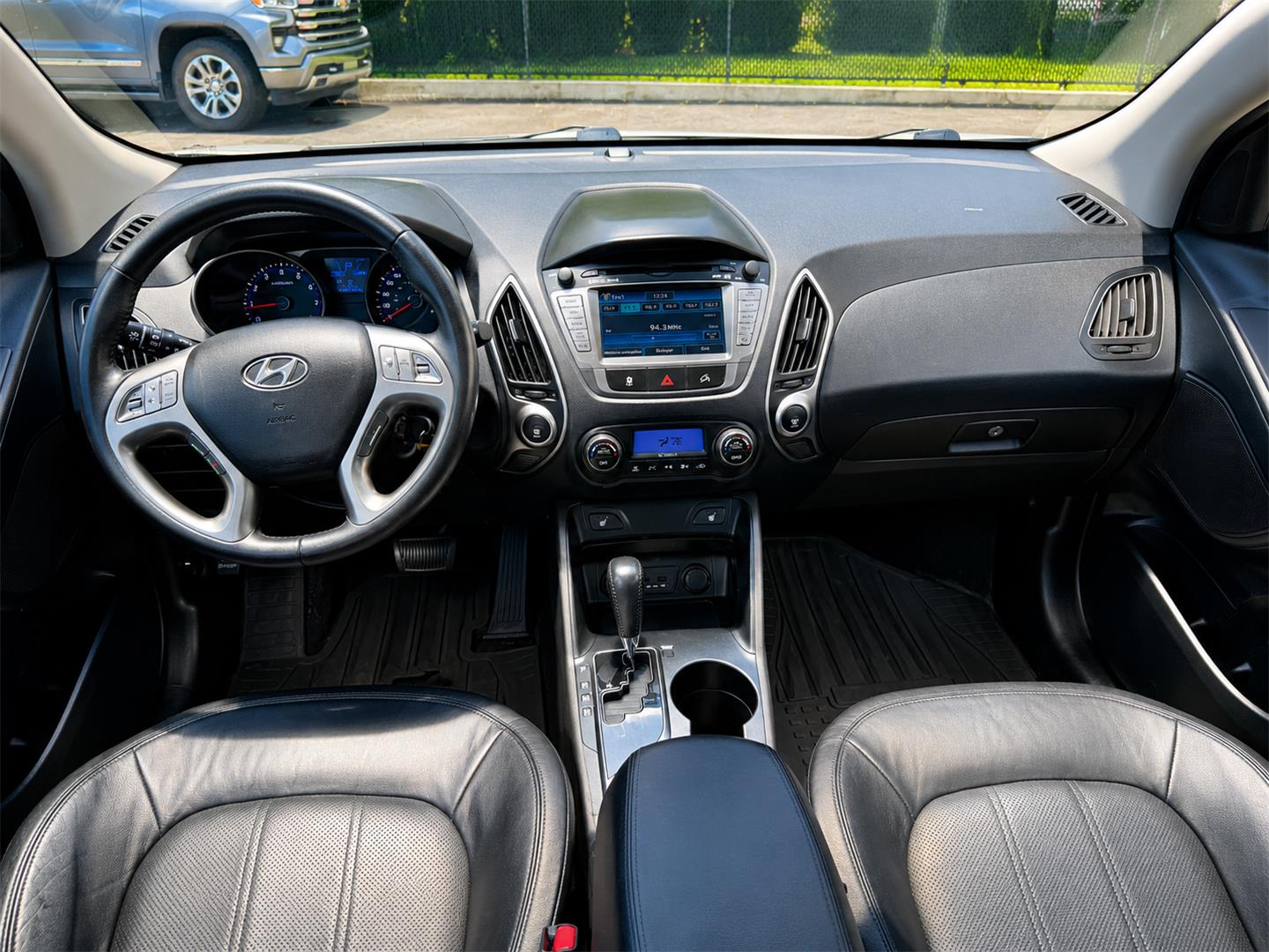 hyundai Tucson 2011 - 13