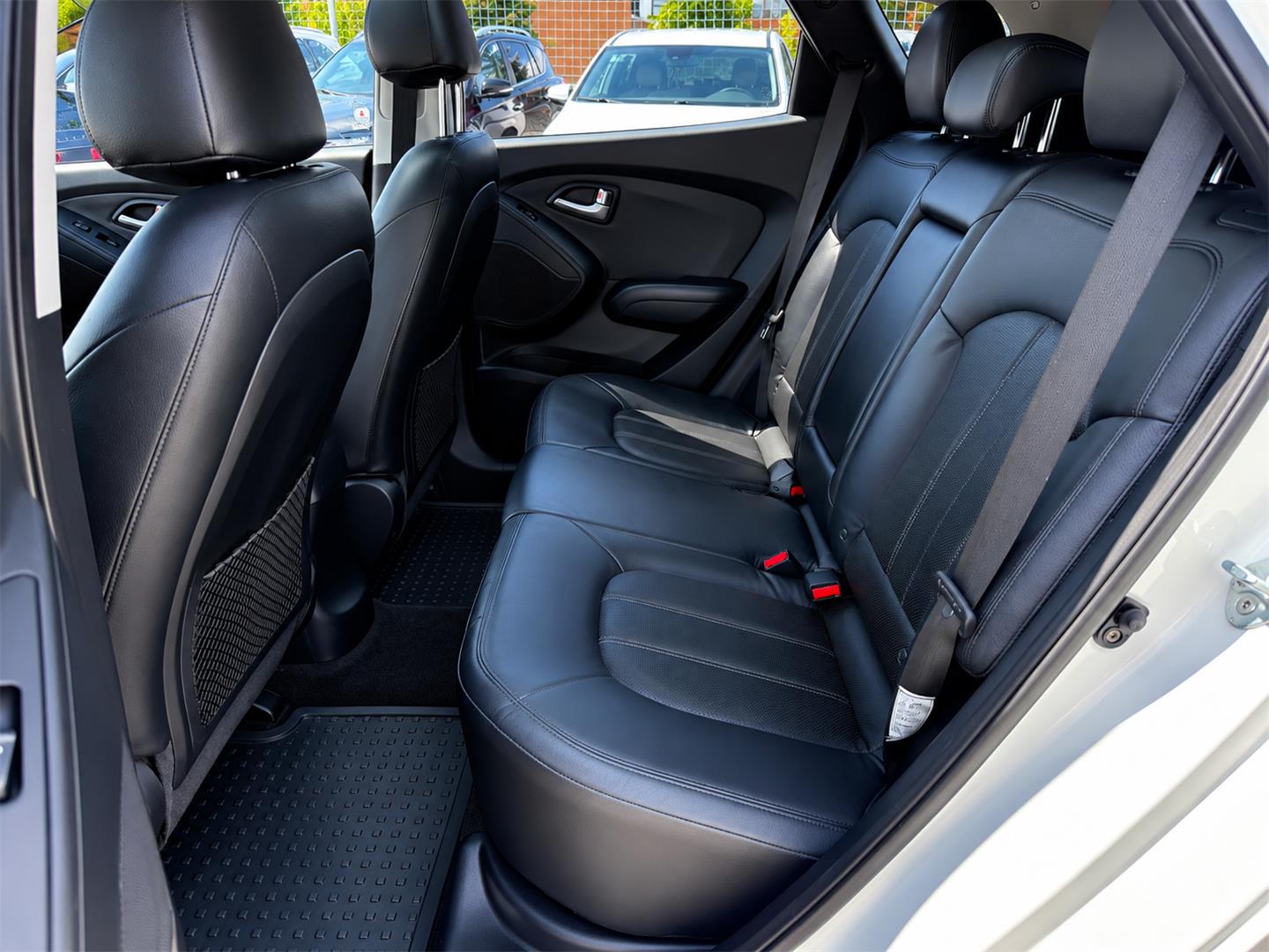 hyundai Tucson 2011 - 21