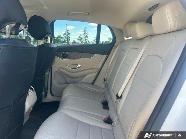 mercedes-benz GLC 2019 - 26