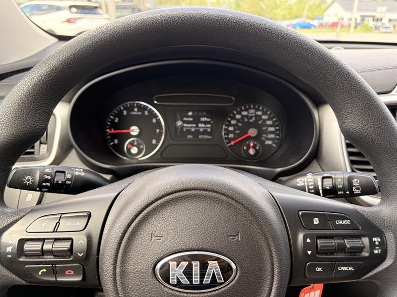 kia Sorento 2018 - 16