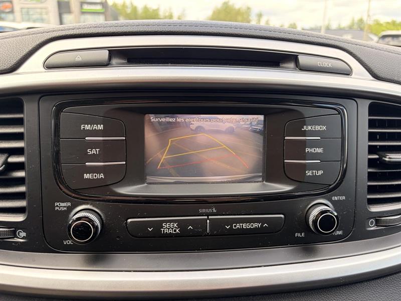 kia Sorento 2018 - 17