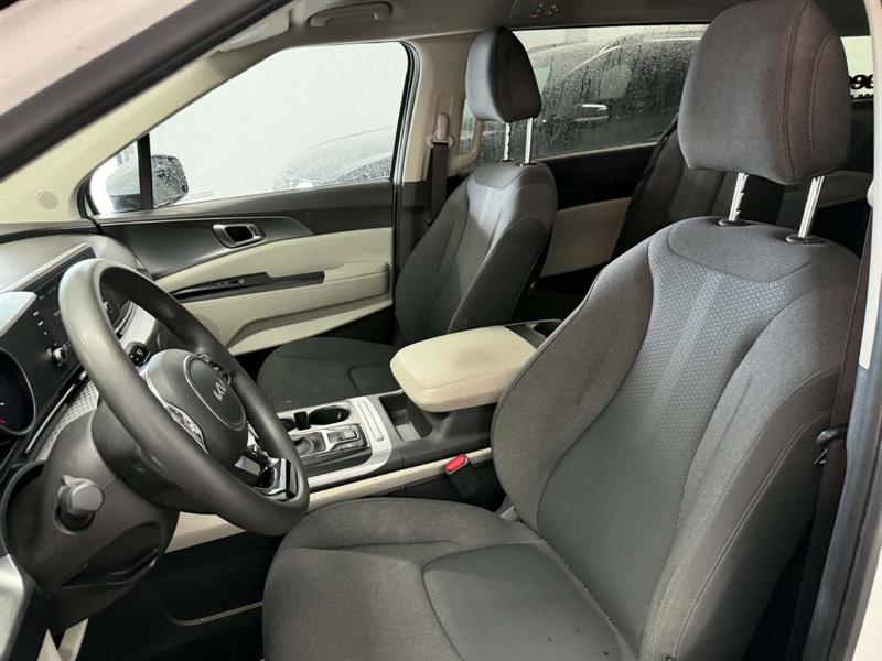 kia Carnival 2024 - 10