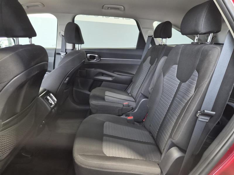 kia Sorento 2021 - 24