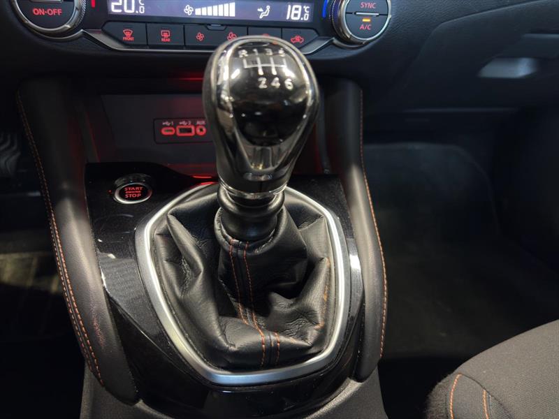 nissan Sentra 2022 - 12