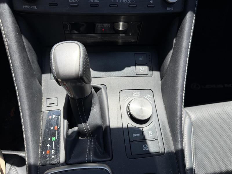 lexus RC-series 2022 - 17