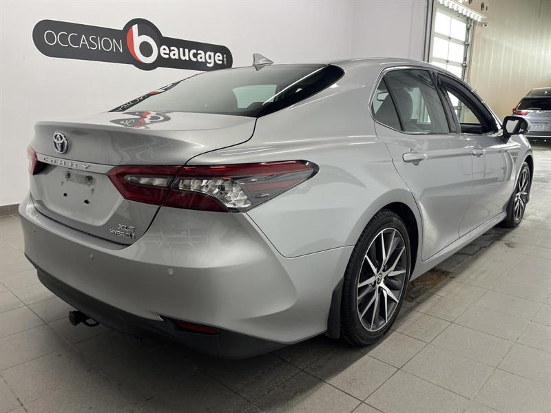 toyota Camry 2022 - 4