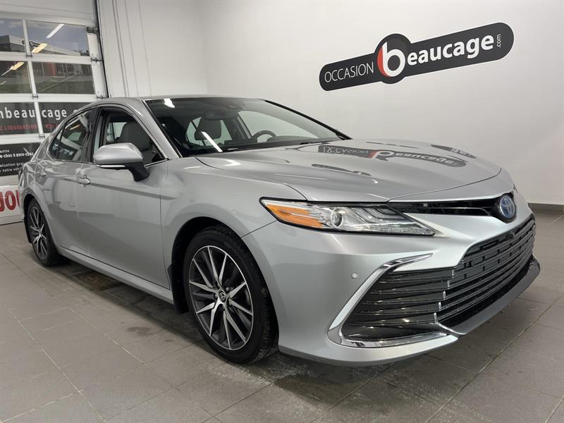 toyota Camry 2022 - 5