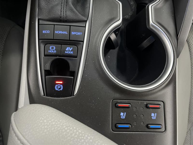 toyota Camry 2022 - 14