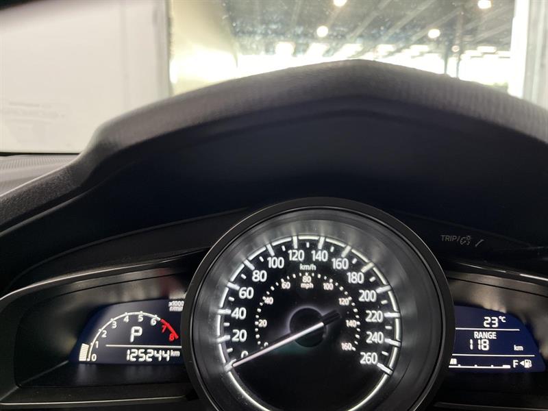 mazda Mazda3 2018 - 10