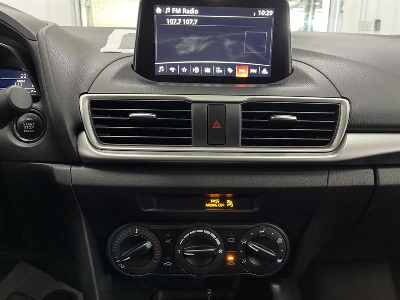 mazda Mazda3 2018 - 18