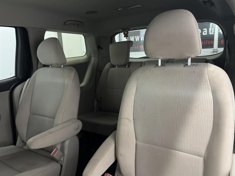 kia Sedona 2019 - 10