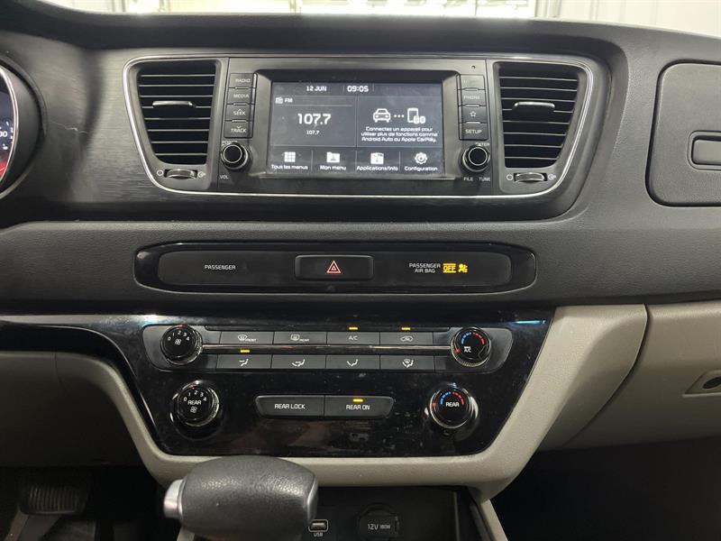 kia Sedona 2019 - 17
