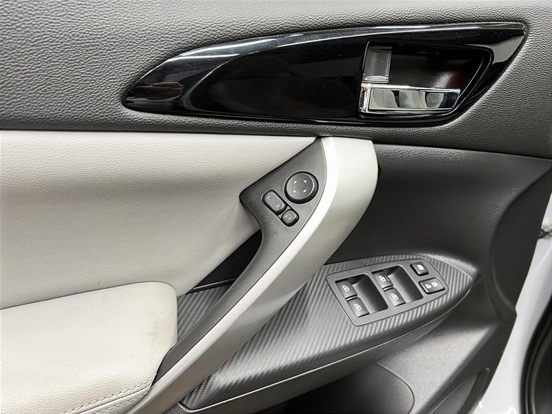 mitsubishi Eclipse Cross 2024 - 26
