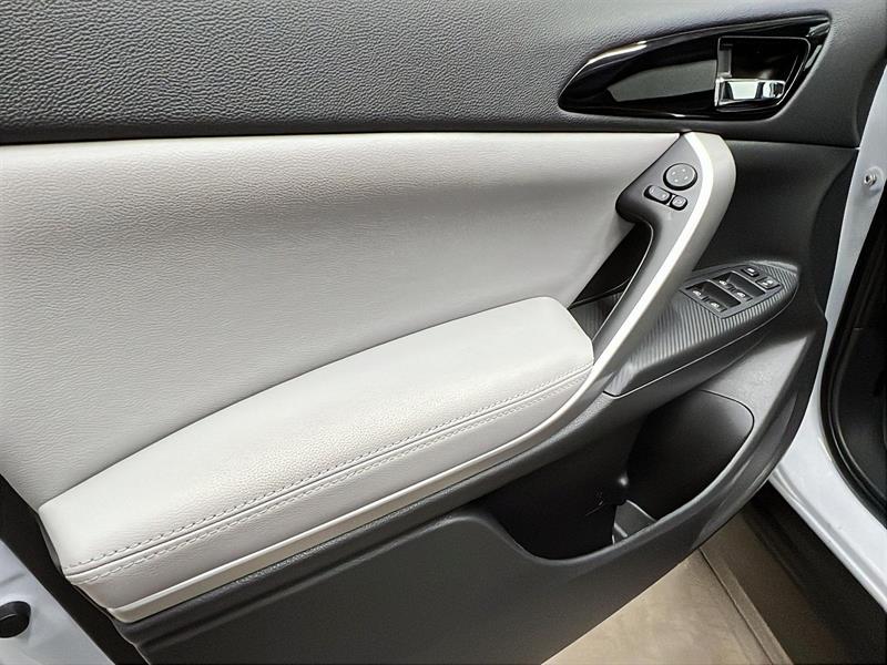 mitsubishi Eclipse Cross 2024 - 27