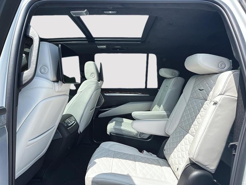 cadillac Escalade ESV 2025 - 24