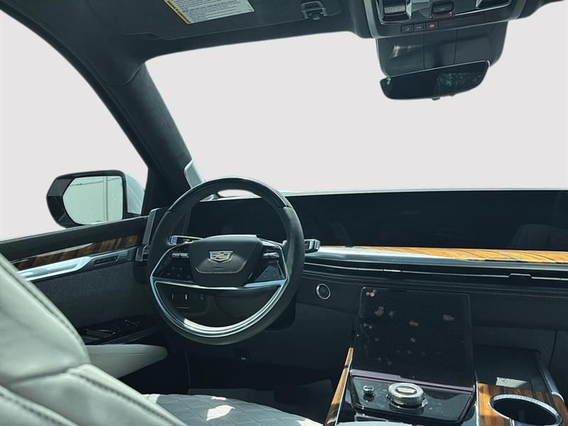 cadillac Escalade ESV 2025 - 30