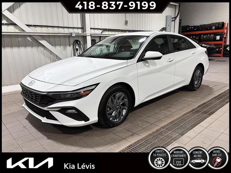 hyundai Elantra 2025