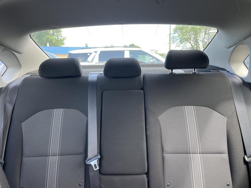 kia Forte 2024 - 19