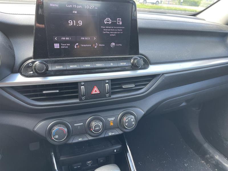 kia Forte 2024 - 20